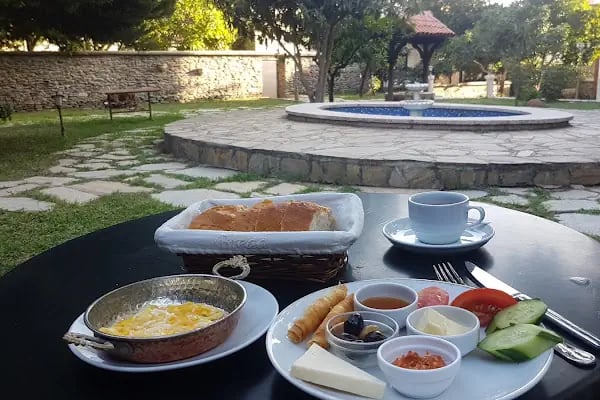 Tire Belediyesi Gülcüoğlu Konakları - Resim 12