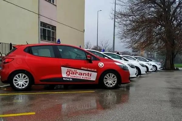 Garanti Sürücü Kursu - Resim 2
