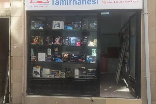 Bilgisayar Tamirhanesi - Resim 12
