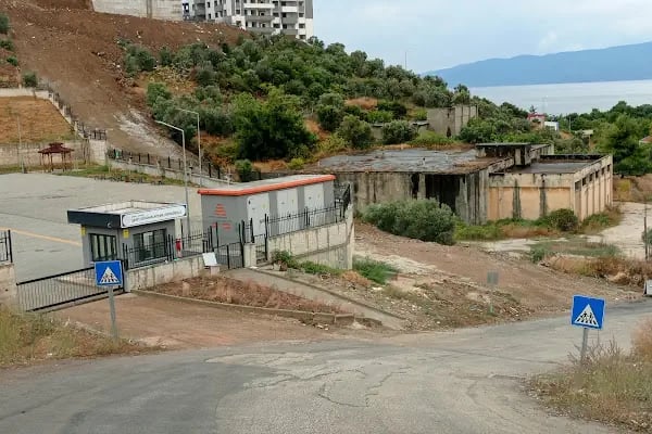 Şehit Gökhan Aydınlı Ortaokulu - Resim 4