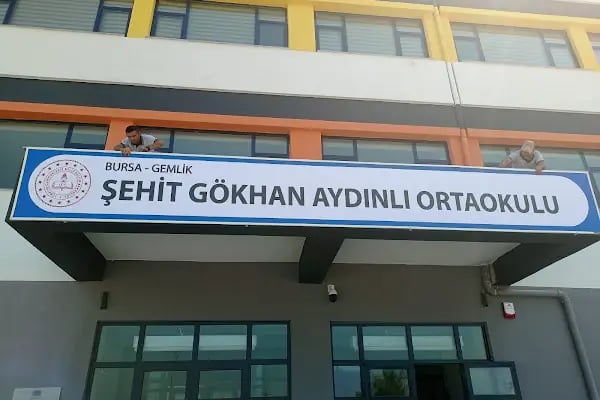 Şehit Gökhan Aydınlı Ortaokulu - Resim 19