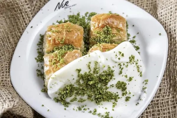 Nur pastanesi acıpayam - Resim 3