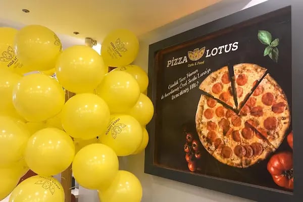 Pizza Lotus - Resim 16
