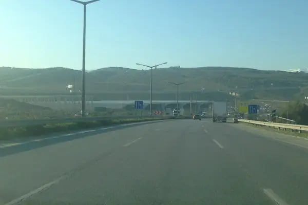 Gemlik Sanayi Bölgesi Gişeleri - Resim 5