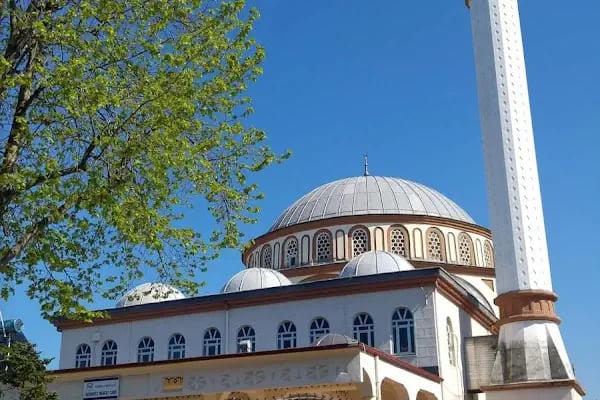 Başiskele Cami - Resim 1