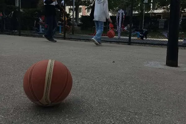 Öğretmen Hakkı Doğan Parkı - Resim 20