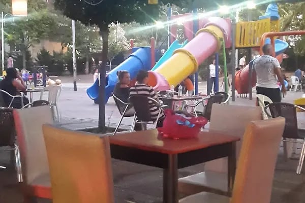 Öğretmen Hakkı Doğan Parkı - Resim 10