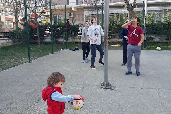 Öğretmen Hakkı Doğan Parkı - Resim 6