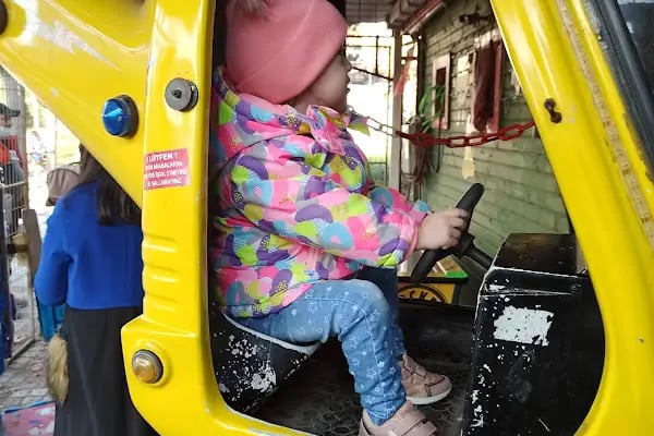 Öğretmen Hakkı Doğan Parkı - Resim 16