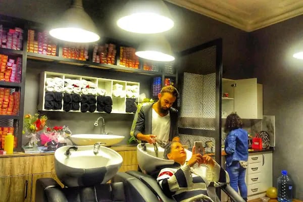 Alkan Hairdressing ( Alkan Bayan Kuaförü ) - Resim 18