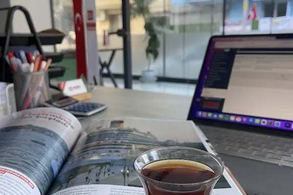 Katipoğlu Gayrimenkul & Rent A Car - Resim 18