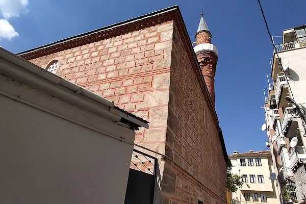 Üftade Camii ve Türbesi - Resim 16