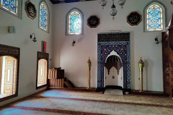 Üftade Tekke Cami - Resim 3