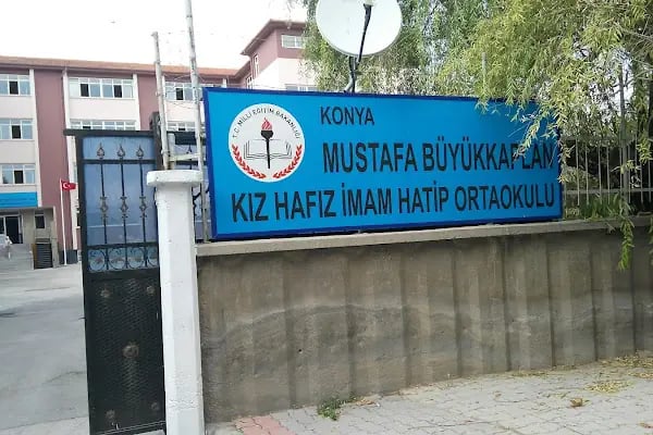 Konya Mustafa BÜYÜKKAPLAN Kız Hafız İmam Hatip Ortaokulu - Resim 2