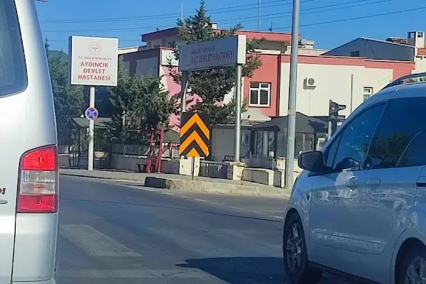 Aydıncık İlçe Devlet Hastamesi - Resim 1