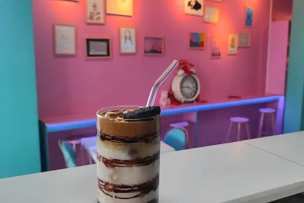 Fenny Coffee &amp; Bakery - Resim 7