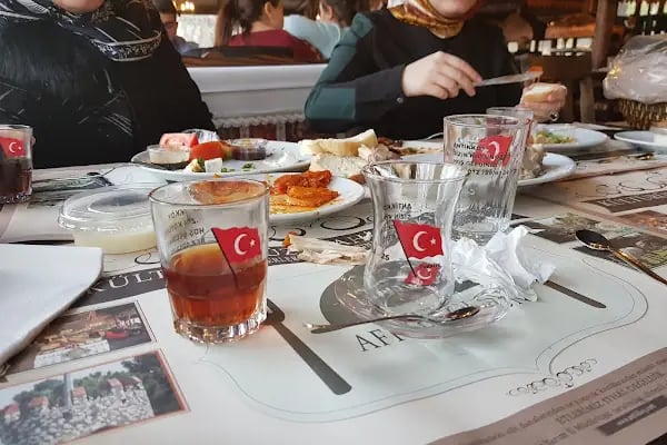 Limon Cafe & Okey Salonu - Resim 6