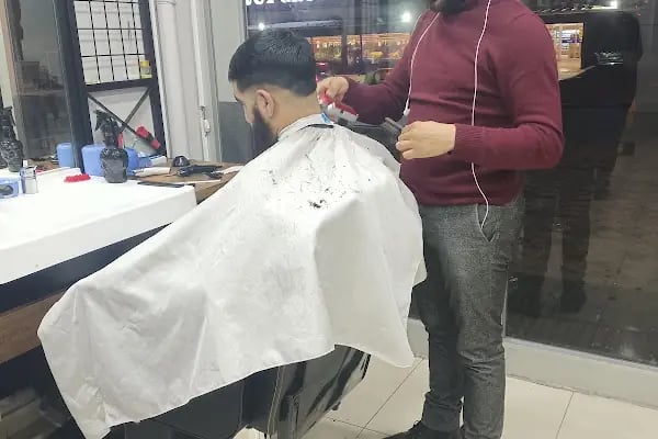 Hakan karlı erkek kuaförü - Resim 15