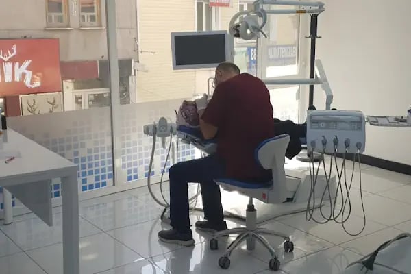 kars dent ağız ve diş sağlığı polikliniği - Resim 3