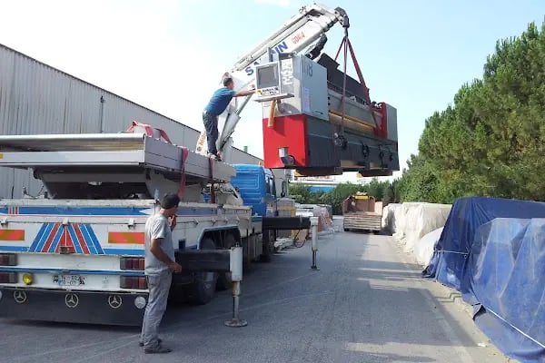 İnegöl Vinç - Sargın Vinç - Forklift Kiralama - Vinç Kiralama - Resim 12