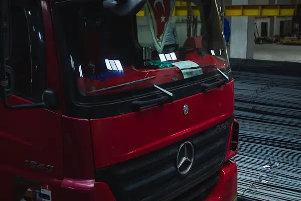 Özgüven Aliağa Demir Deposu - Resim 6