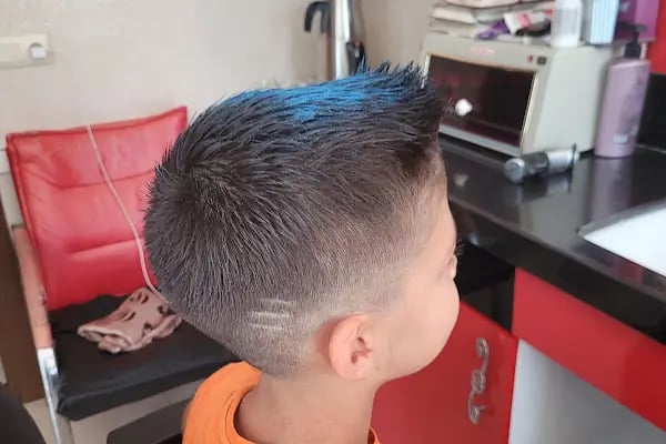 Berber'k Erkek Saç Tasarım Salonu - Resim 5