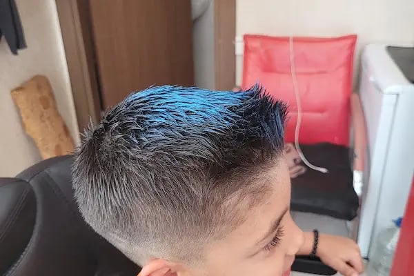 Berber'k Erkek Saç Tasarım Salonu - Resim 7