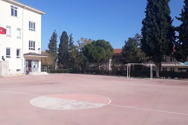 Şehit ömer faruk bol imam-hatip ortaokulu - Resim 2