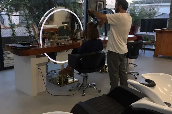 Just Yunoo Hair Design - Resim 7