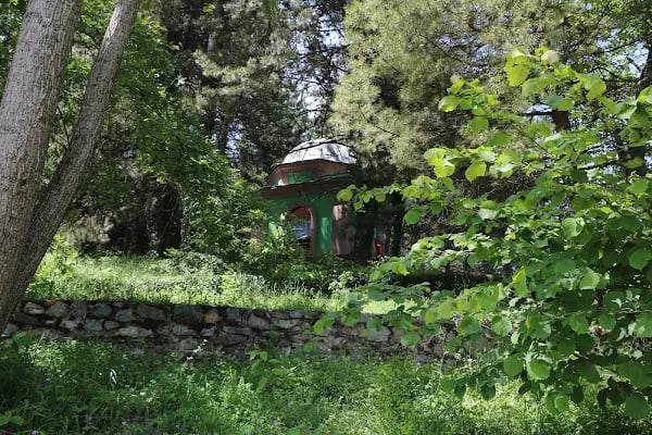 Turgut Alp Türbesi - Resim 16