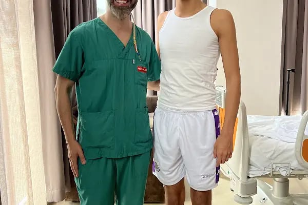 Op. Dr. Baver Acaban - Resim 3