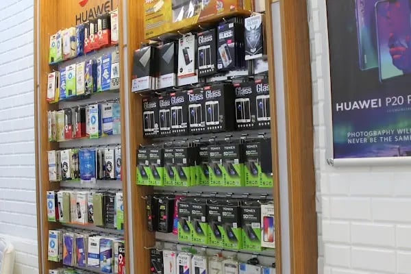 Pars Teknoloji - Altınoluk Telefon Tamiri ve Satış Mağazası - Resim 4