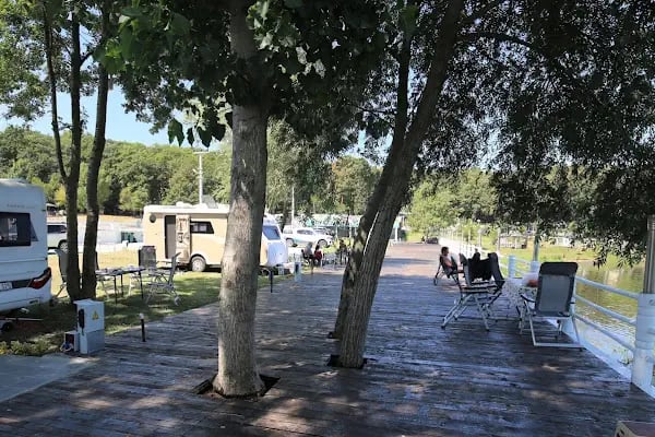 POYRAZLAR CARAVAN CAMPİNG - Resim 10
