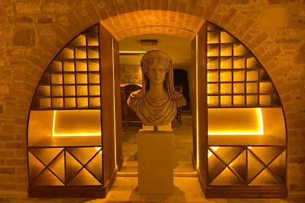 Dionysos 1789 Boutique Hotel - Resim 7