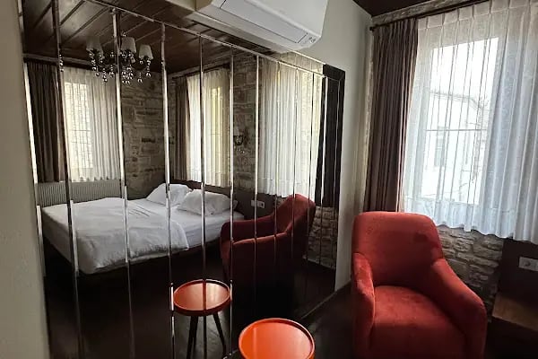 Dionysos 1789 Boutique Hotel - Resim 13