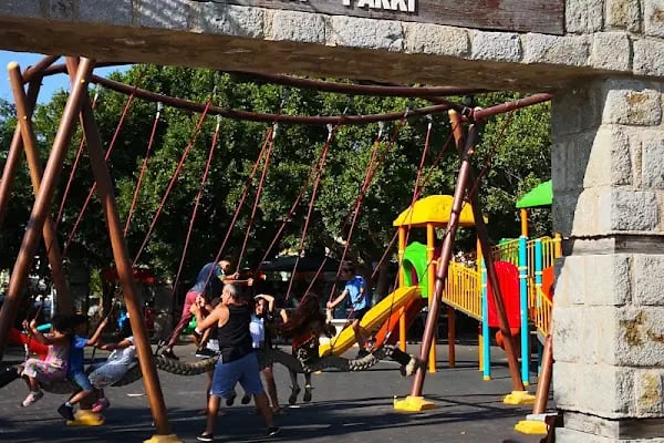 Prof. Dr. Güntekin Köksal Çocuk Parkı - Resim 7