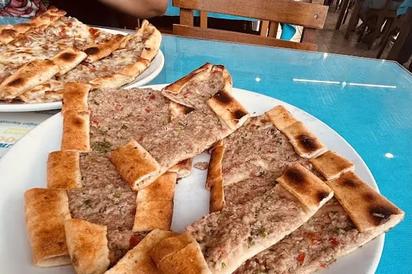 MEŞHUR BOZDOĞAN PİDECİSİ GÜZEL ÇAMLI MİLLİPARK CADDESİ Carrefoursa karşısı - Resim 18