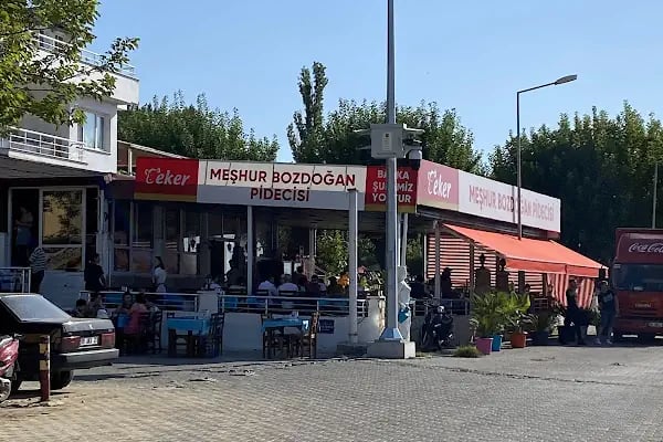 MEŞHUR BOZDOĞAN PİDECİSİ GÜZEL ÇAMLI MİLLİPARK CADDESİ Carrefoursa karşısı - Resim 13
