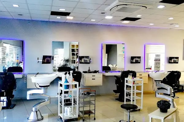 Kuaför Ernurkarahairclub - Resim 1