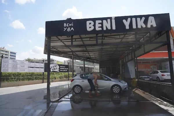 Beni Yıka Bayraklı - Resim 2