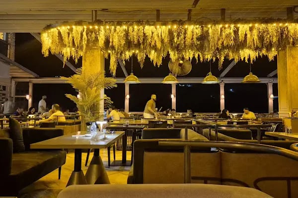 Misi mimoza cafe &amp; restoran - Resim 3