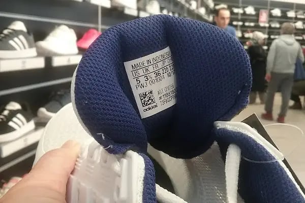 King Shoes &amp; Bags - Resim 3