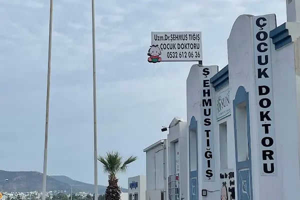 Uz.Dr.Şehmus Tığış , Çocuk Doktoru Bodrum , Pediatrician , Otelde ,Evde Muayene , Ücretsiz 0-6 yaş ASM Aşıları ,Özel Aşılar - Resim 1