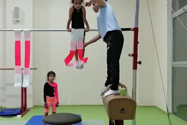 Köşkler Spor Salonu - Resim 4