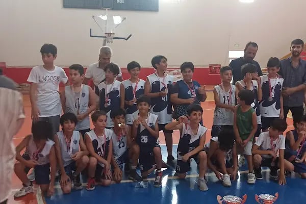 Köşkler Spor Salonu - Resim 9