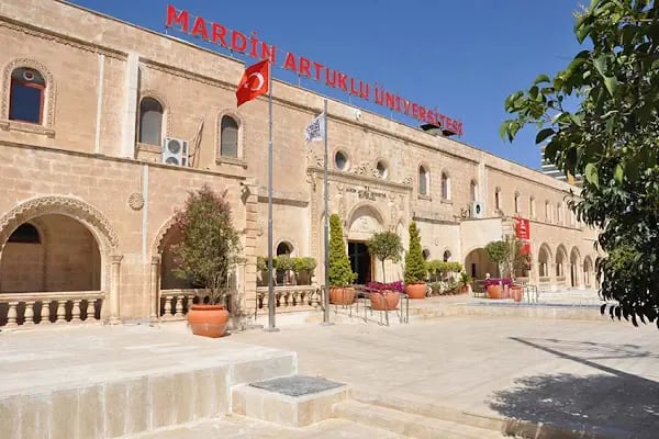T.C. Mardin Artuklu Üniversitesi - Resim 3