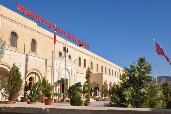 T.C. Mardin Artuklu Üniversitesi - Resim 2