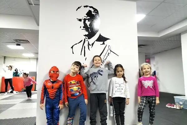 Golden Kids Academy - Resim 2