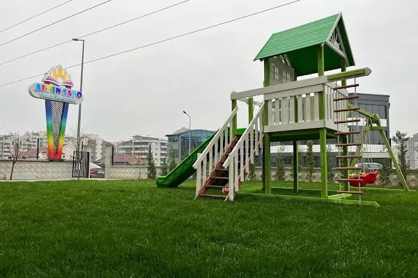 Altın Şato Anaokulu - Resim 3