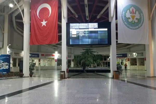 Manisa Şehir Lerarasi Oto Büs Terminali - Resim 5